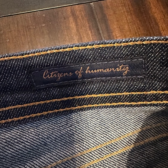 Citizens of humanity flare Jeans . Low-rise waist. Size 28 - Picture 7 of 14